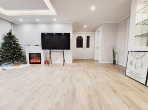 Grand open Hongdae houes 4bdr 2bth